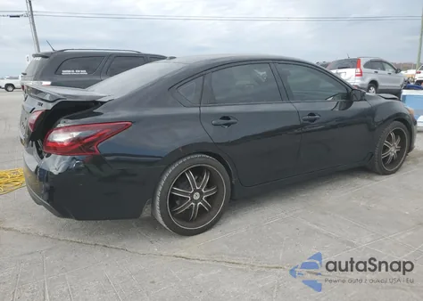 2018 Nissan Altima 2.5 из США, поврежденный, VIN 1N4AL3AP2JC143465